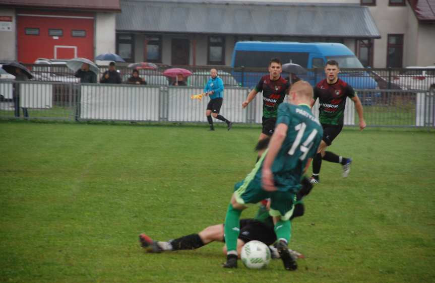 Zamczysko Mrukowa - Partyzant Targowiska 1-1