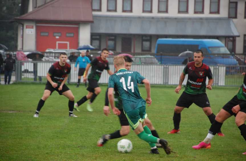 Zamczysko Mrukowa - Partyzant Targowiska 1-1