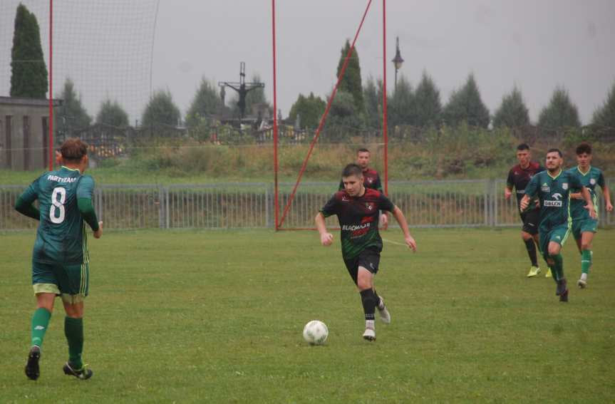 Zamczysko Mrukowa - Partyzant Targowiska 1-1