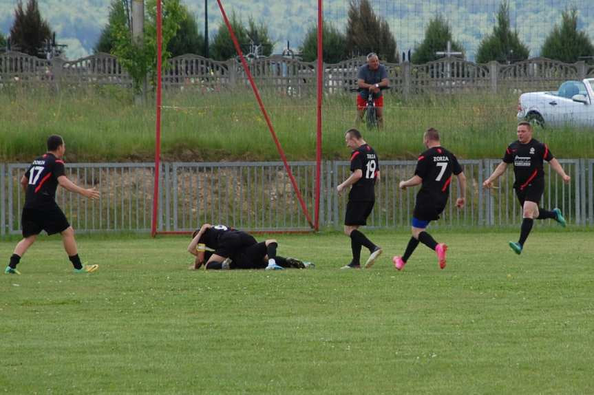 Zamczysko Mrukowa - Zorza Łęki Dukielskie 0-1