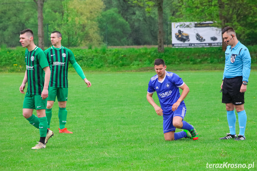 Zamczysko Odrzykoń - Tempo Nienaszów 4:1