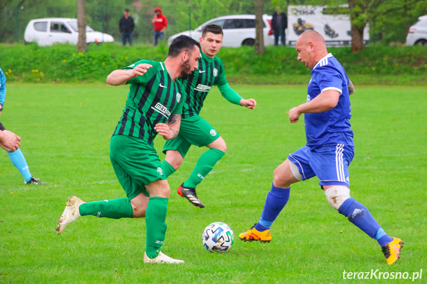 Zamczysko Odrzykoń - Tempo Nienaszów 4:1