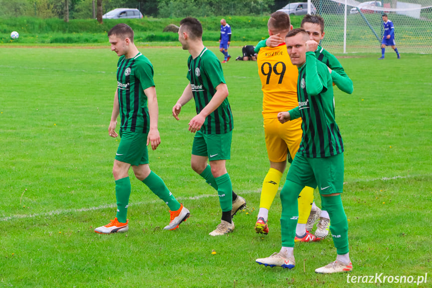 Zamczysko Odrzykoń - Tempo Nienaszów 4:1