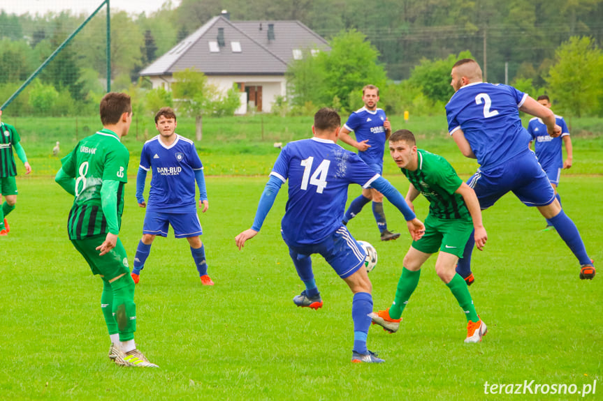 Zamczysko Odrzykoń - Tempo Nienaszów 4:1