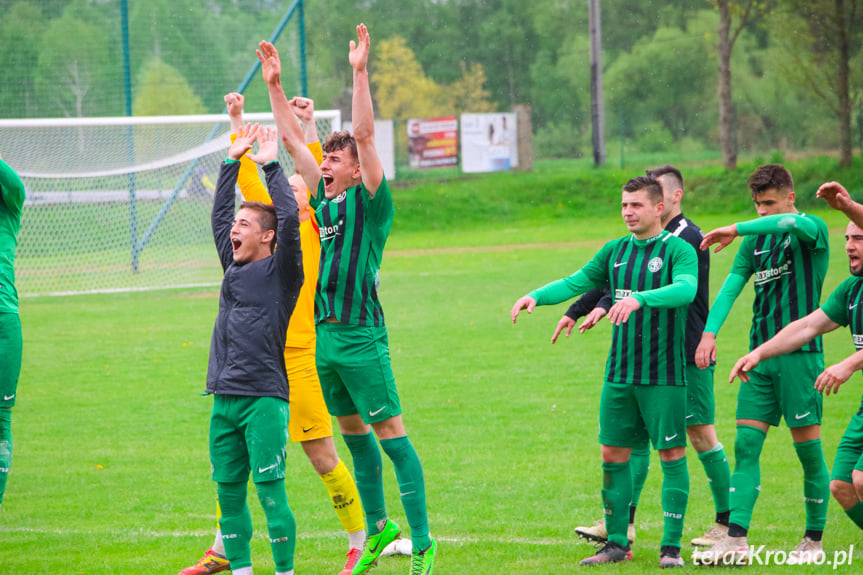 Zamczysko Odrzykoń - Tempo Nienaszów 4:1