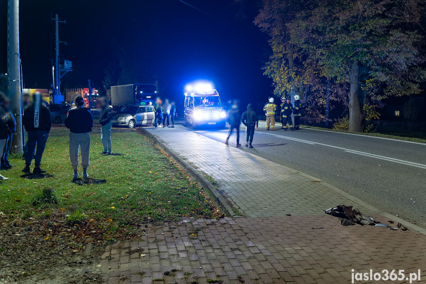 Zderzenie dwóch samochodów w Zarzeczu
