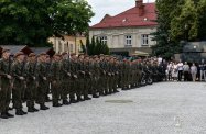 100 ochotników złożyło przysięgę