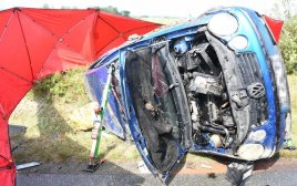 18-letnia pasażerka nie żyje. Tragiczny wypadek w Czekaju