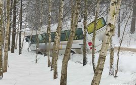 Autobus wjechał do rowu