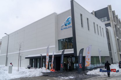 Basen przy Matuszczaka oficjalnie otwarty