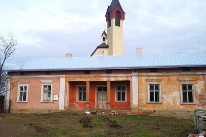 Będzie remont zabytkowej plebani w Szebniach