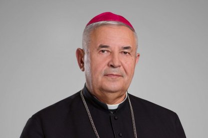 Biskup Edward Białogłowski zrezygnował z funkcji biskupa pomocniczego diecezji rzeszowskiej