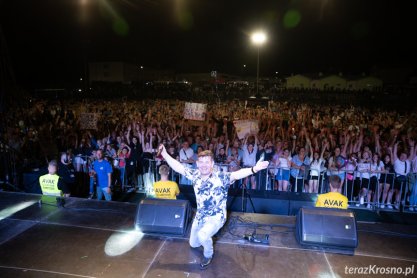 Disco polo wciąż rządzi! Tłumy na koncercie Zenka Martyniuka w Dukli