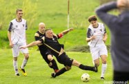 GKS Zarzecze-Dębowiec wygrywa w Zręcinie