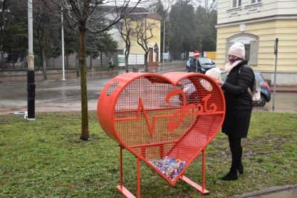 Jasło. Serce na nakrętki