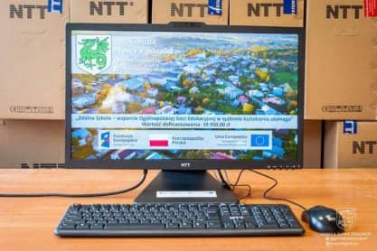 Komputery trafiły do szkół w gminie Nowy Żmigród