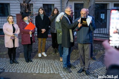 Konferencja prasowa przed I LO w Jaśle