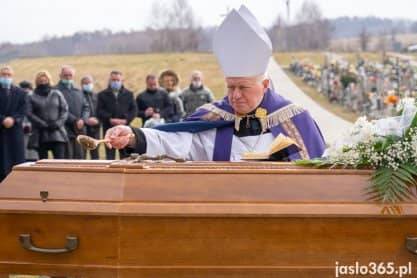 Łubno-Opace. Pogrzeb ks. prał. Tadeusza Balawendera