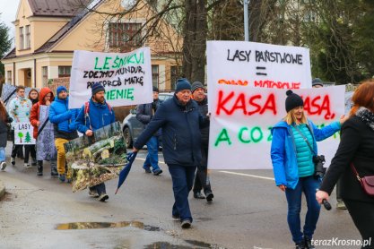 Marsz żałobny dla drzew