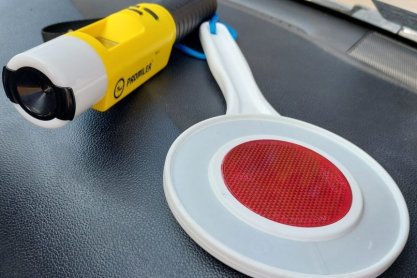 Nietrzeźwy rowerzysta uderzył w słup telekomunikacyjny