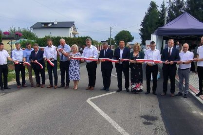 Nowy chodnik połączył dwie miejscowości