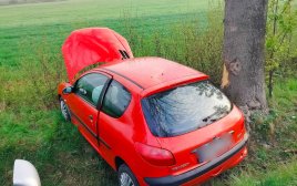 Nowy Żmigród. Zjechała z drogi do przydrożnego rowu