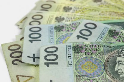 Padł ofiarą oszustów. Stracił 400 tys. złotych