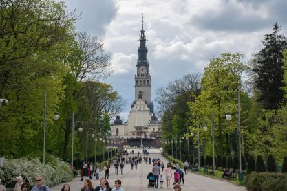 Pielgrzymka Kół Gospodyń Wiejskich na Jasną Górę