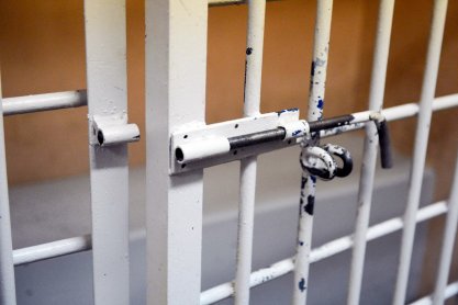 Pijany przyjechał samochodem na przesłuchanie. Miał ponad 2 promile