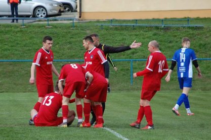 Piłka nożna. V liga gra w piątek. Mecze o wszystko Skołyszyna i Czeluśnicy