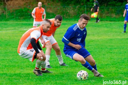 Piłka nożna. V liga. Niespodziewana porażka Tempa Nienaszów w Faliszówce