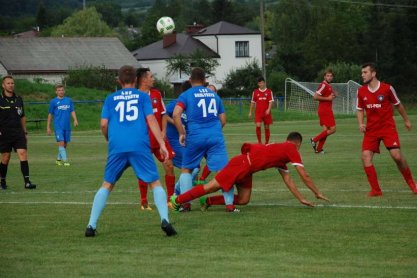 Piłka nożna. V liga. W niedzielę derby LKS Skołyszyn - Tempo Nienaszów