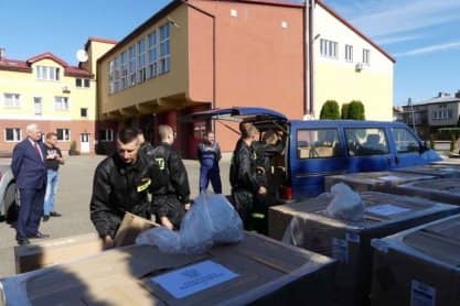 Powiat jasielski. Płyn do dezynfekcji i maseczki dla szkół