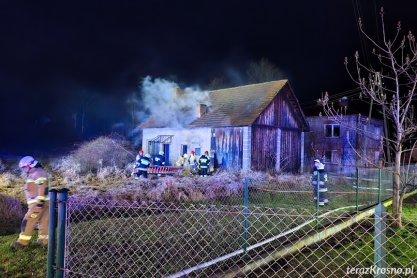 Pożar budynku gospodarczego w Jaszczwi