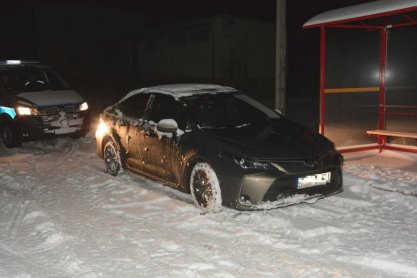 REGION. Pijany 67-latek wjechał do rowu