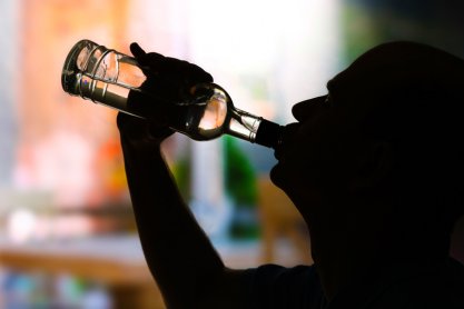 REGION. Pijany 20-latek wsiadł za kierownicę i pojechał po alkohol