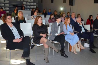 Rola kobiet w dzisiejszym świecie biznesu i pracy - debata w Jaśle