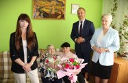 Setne urodziny mieszkanki Dębowca. Pani Maria doczekała pięknego wieku