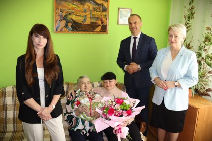 Setne urodziny mieszkanki Dębowca. Pani Maria doczekała pięknego wieku