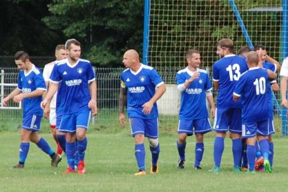 Sparing piłkarski. Sobniów Jasło wygrał z Tempem Nienaszów