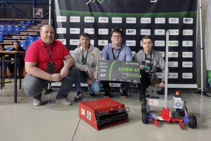 Sukcesy uczniów ZS nr 3 w Jaśle podczas zawodów robotów