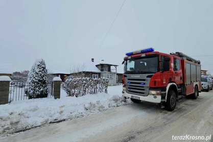 Świerzowa Polska.  Zawalił się dach budynku gospodarczego