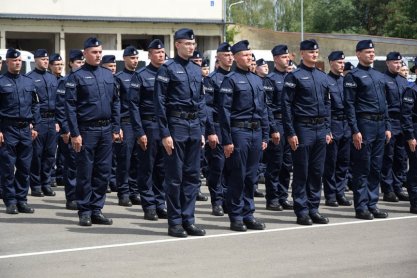 Szeregi policji zasilili nowi funkcjonariusze
