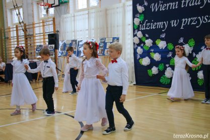 Szkolne jubileusze w Króliku Polskim [ZDJĘCIA]