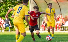 Ostoja Kołaczyce pewnie zaczyna sezon - wygrana 2:0 w Świerzowej
