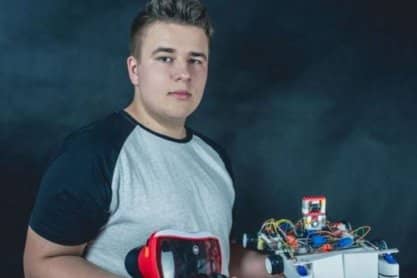 Uczeń jasielskiego "Ekonomika" Jakub Frączek zaprojektował zwycięskiego robota