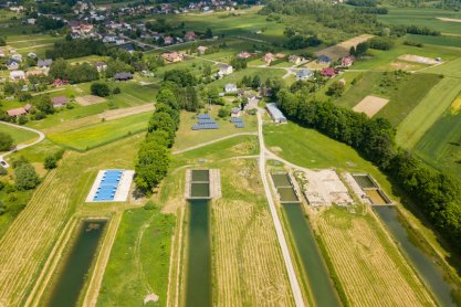 W Krośnie i Szczepańcowej powstaną instalacje fotowoltaiczne i magazyny energii