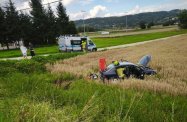 Wypadek w Błażkowej, dwie osoby poszkodowane
