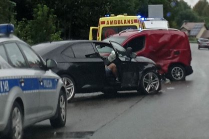 Wypadek w Błażowej Górnej. Zderzenie dwóch samochodów