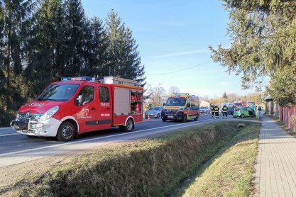 Wypadek w Czudcu. Zderzenie trzech pojazdów